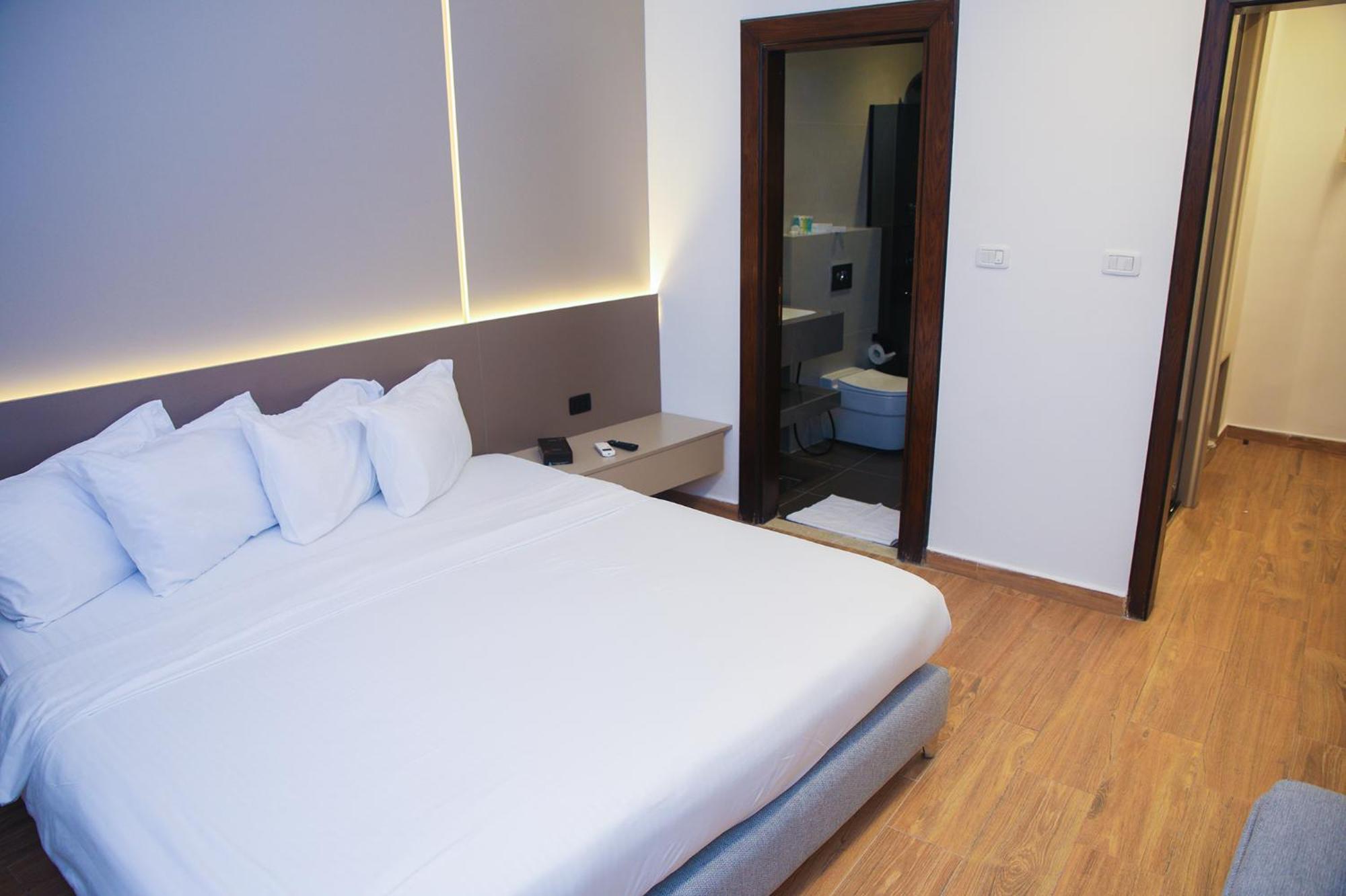 Spark Plaza Hotel 安曼 外观 照片